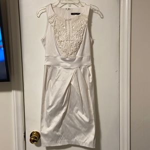 White junior dress size 1/2